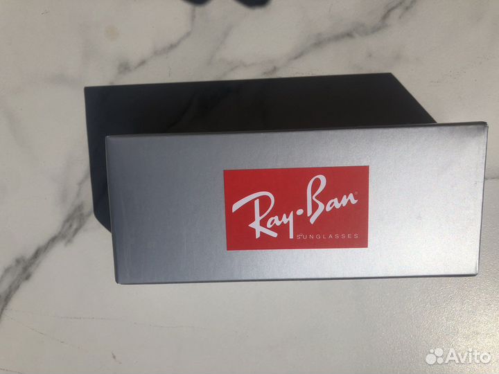 Очки ray ban солнцезащитные