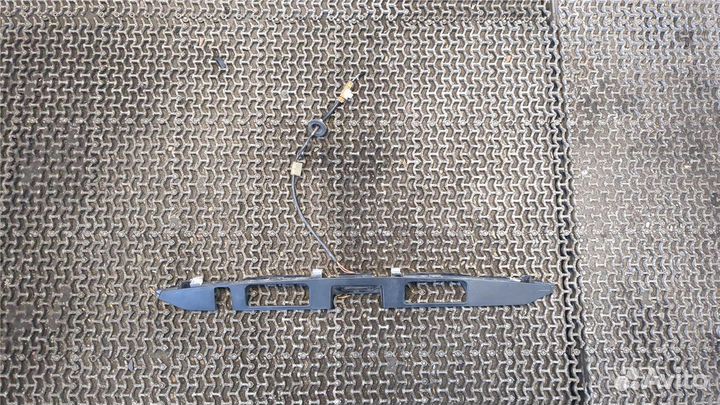 Кнопка багажника Subaru Forester 2013, 2018