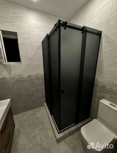 Душевая кабина из стекла