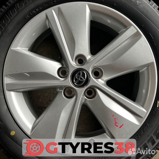 Toyota R17 5x114.3 7JJ ET39 (255D40304)