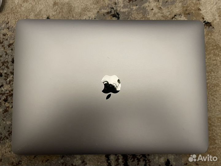 Apple macbook pro 13 2017