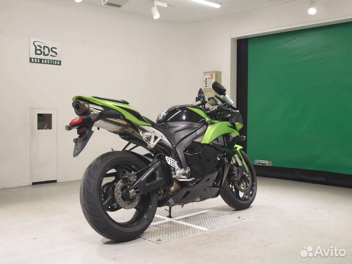 Honda CBR 600 RR 2010