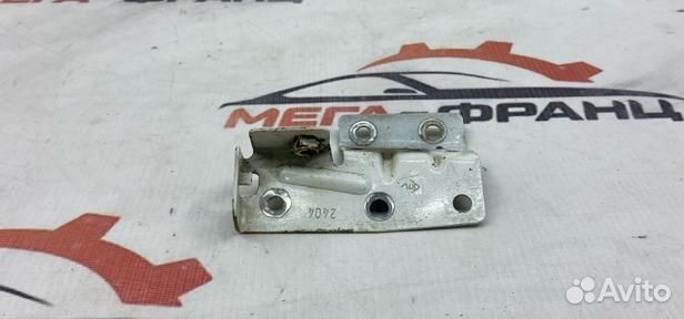 Кронштейн бампера задний левый Renault Kangoo