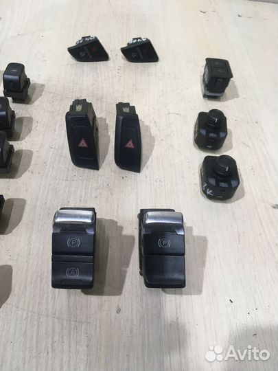 Кнопка стеклоподъемника Ауди А4 Б8