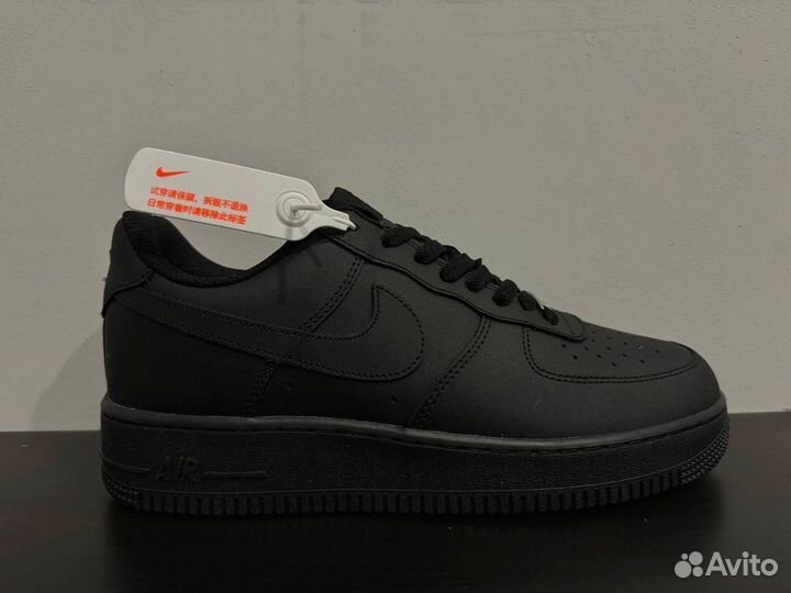 Nike air force 1 low black