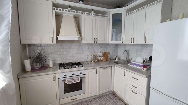 1-к. квартира, 42 м², 10/10 эт.