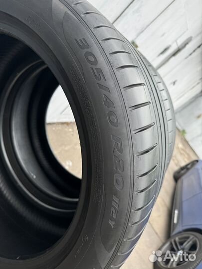 Pirelli P Zero 275/40 R20 и 305/40 R20 112Y