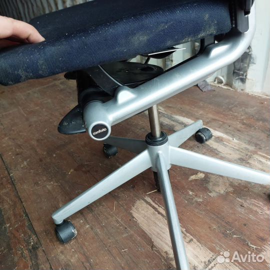 Компьютерное кресло бу, удобное