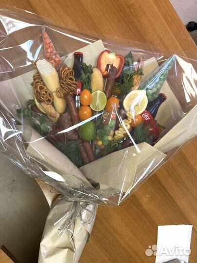 Сборка подарочный боксов, наборов, подарков