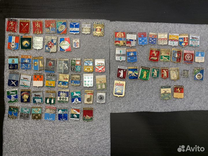 Значки гербы городов