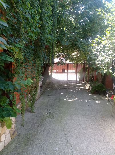 Комната 10 м² в 1-к., 2/2 эт.