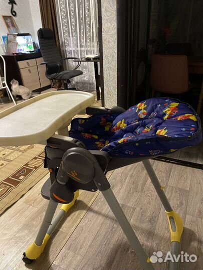 Стульчик для кормления chicco