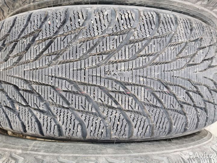 Nokian Tyres Hakkapeliitta R2 215/55 R17