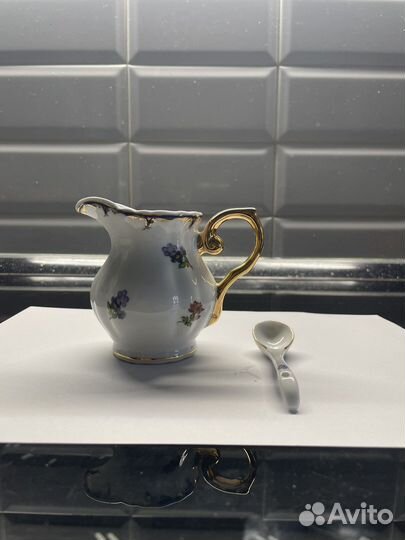 Молочник сливочник