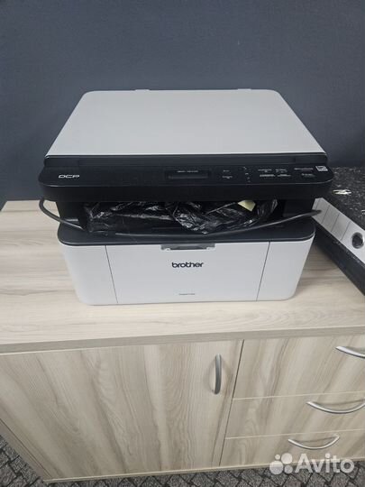 Мфу Brother dcp-1510r