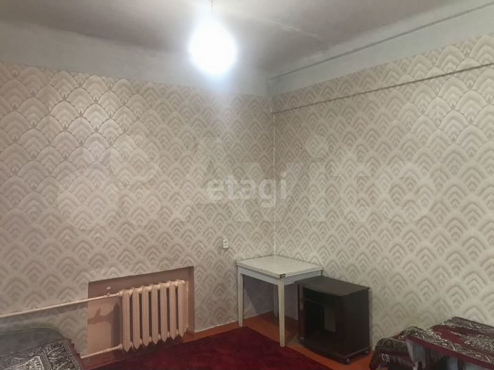 Комната 20 м² в 1-к., 4/4 эт.