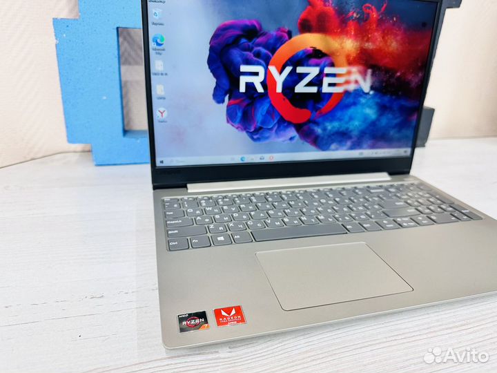 Ноутбук Ryzen 7-2700 12gb rx540 2gb