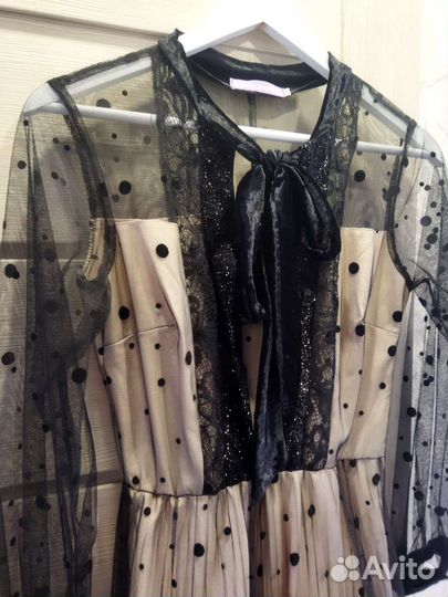 Вечернее платье