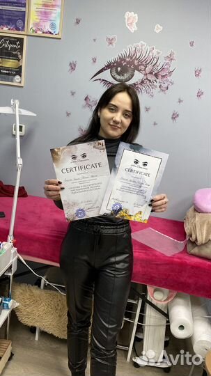Обучение наращиванию ресниц