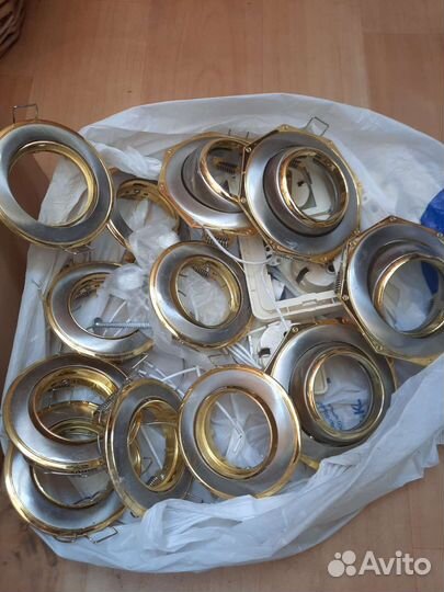 Точечные светильники бу