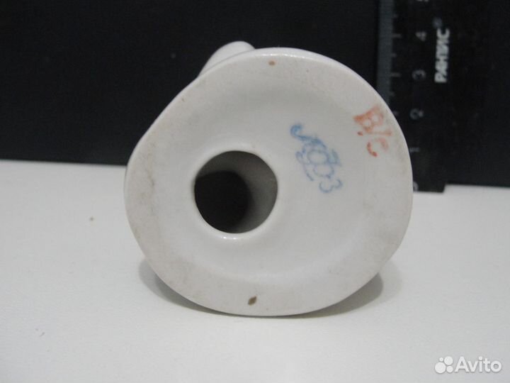 Мальчик с виноградом лфз