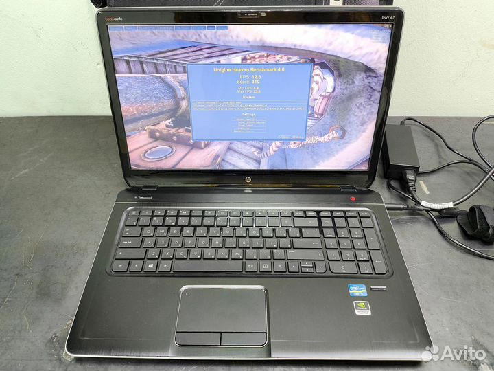 Игровой ноутбук HP DV7-7250er 17