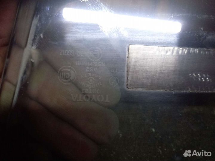 Стёкла Тойота Ленд Крузер 100