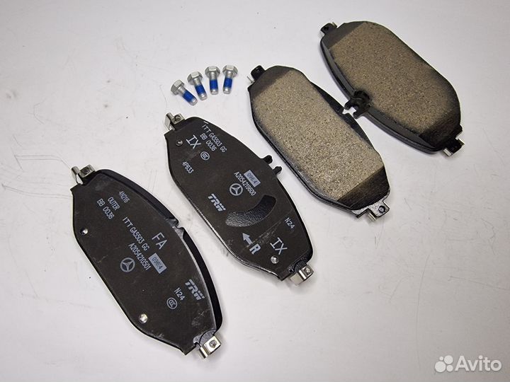 Колодки тормозные передние Mercedes-Benz A00842038