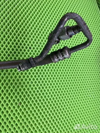 Трубка гур рено логан 1