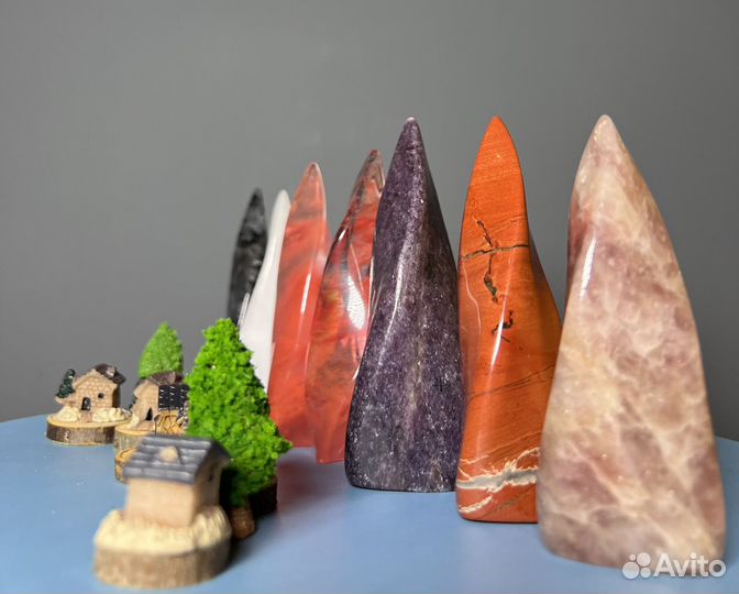 Фигура спираль из натурального камня