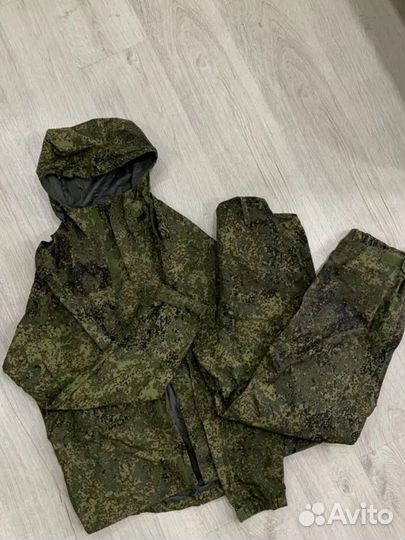 Костюм ветровлагозащитный размер 50-3