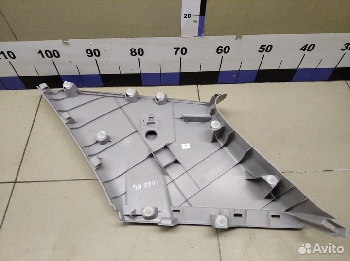 Обшивка стойки Fortuner 2015