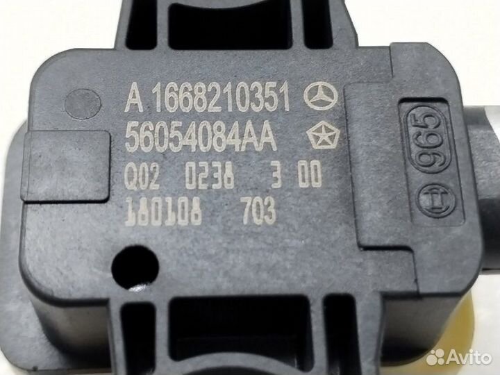 Датчик удара задний правый Mercedes-Benz Gle-Class