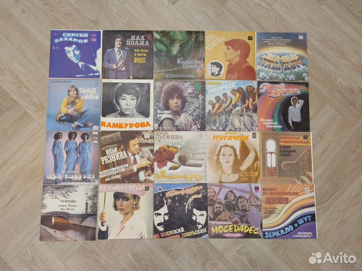 Виниловые пластинки (миньоны) - 30 штук (EP)