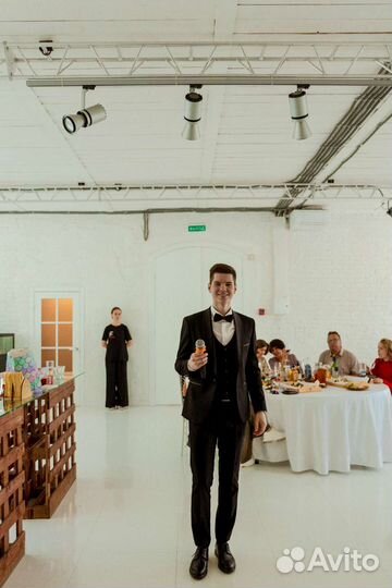 Ведущий мероприятий