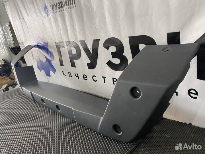 Накладка бампера Volvo FMX 82467991