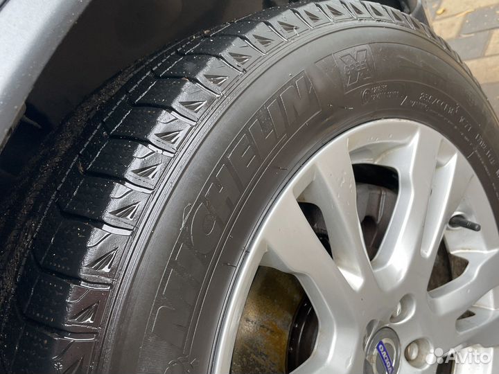 Michelin Latitude X-Ice 2 235/60 R18 107T