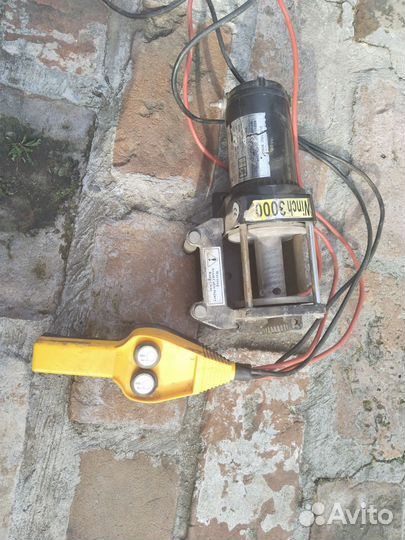 Лебедка электрическая 12v бу