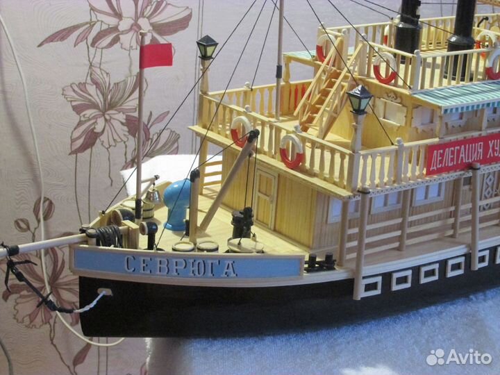 Продам модель парохода