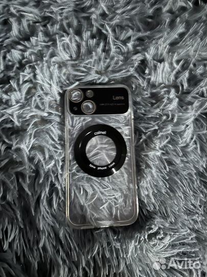 Чехлы на iPhone 13