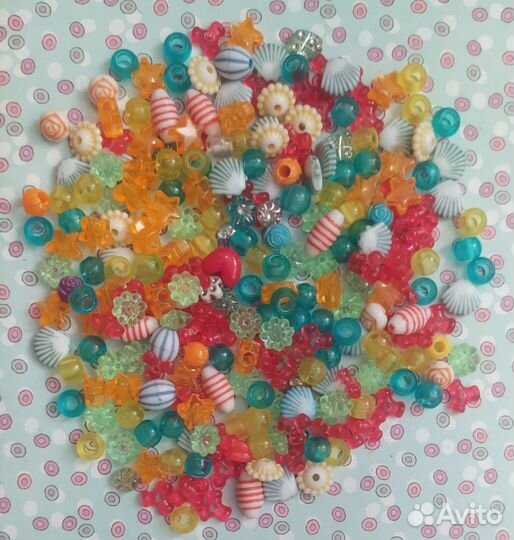 Набор бусинок для создания бус и браслетов