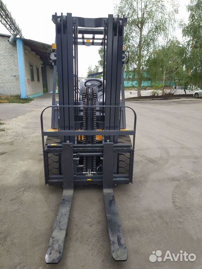 Вилочный погрузчик UN Forklift FD35, 2024