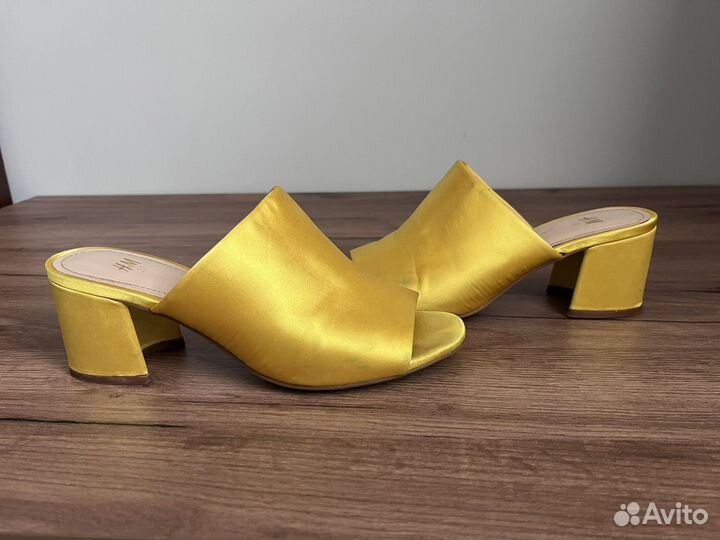 Шлепанцы H&M