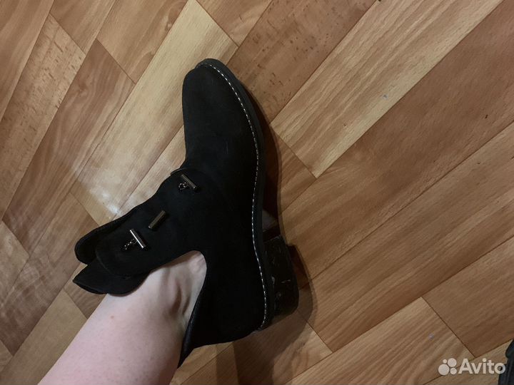 Ботинки осенние