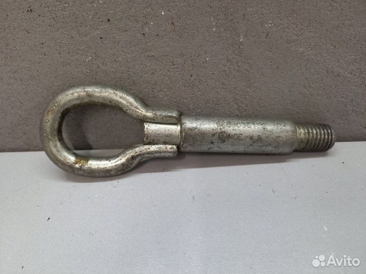 Скоба буксировочная Volkswagen Polo 2012