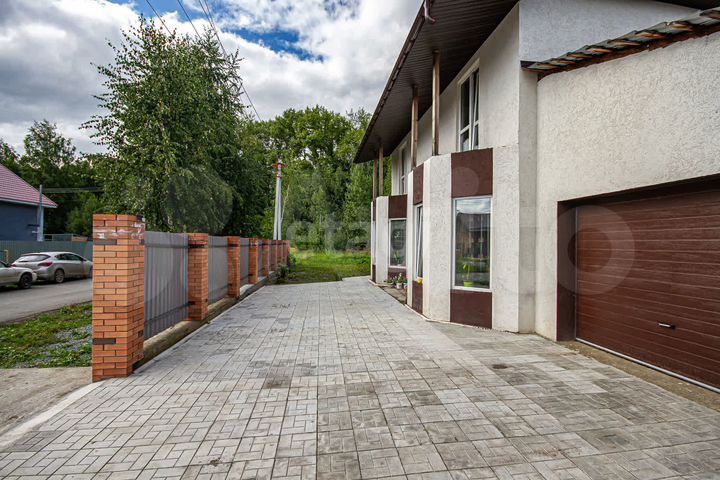 Дом 151 м² на участке 4,2 сот.