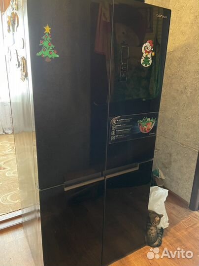 Холодильник Leran