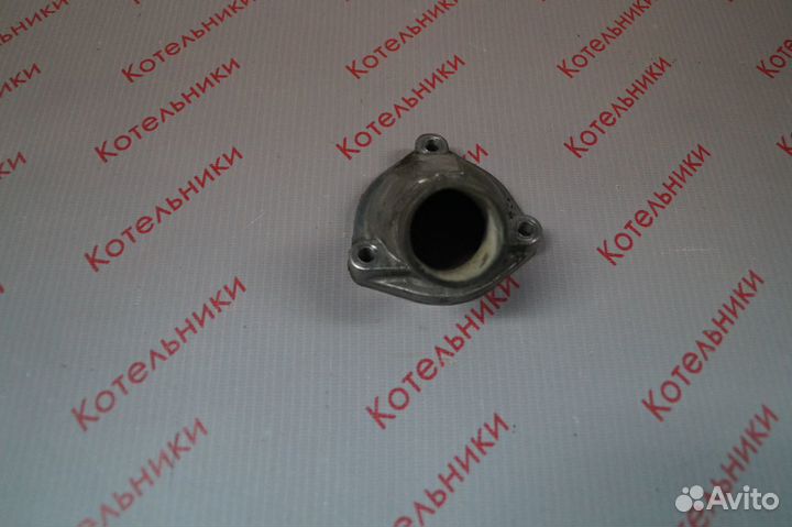 Nissan 13049-2J200 Крышка термостата