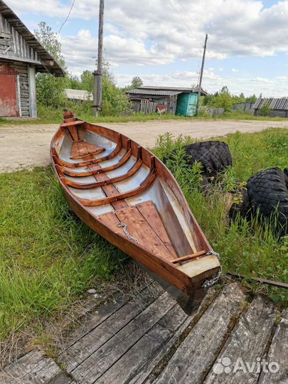 Продам новую лодку
