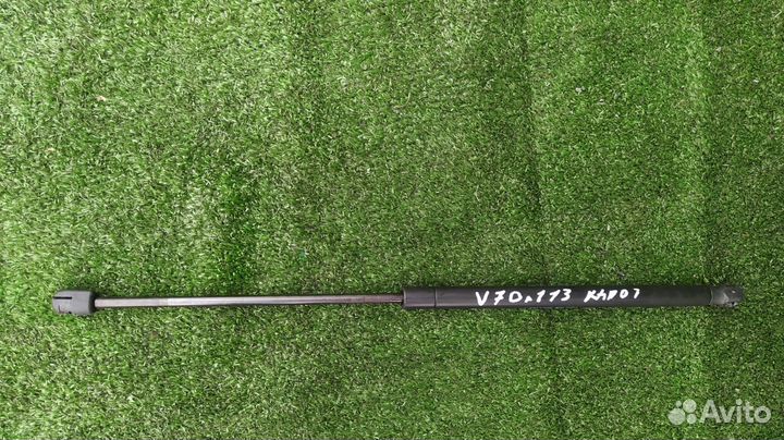 Амортизатор пола багажника Volvo V70 B5254T10 2010